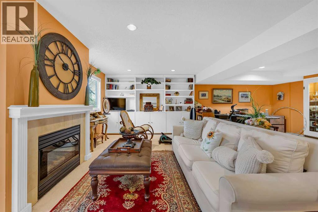 Single Family House Bungalow for Sale in  Christie Gardens SW Christie Park Calgary 