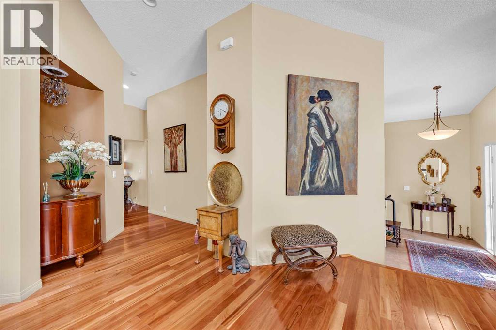 Single Family House Bungalow for Sale in  Christie Gardens SW Christie Park Calgary 