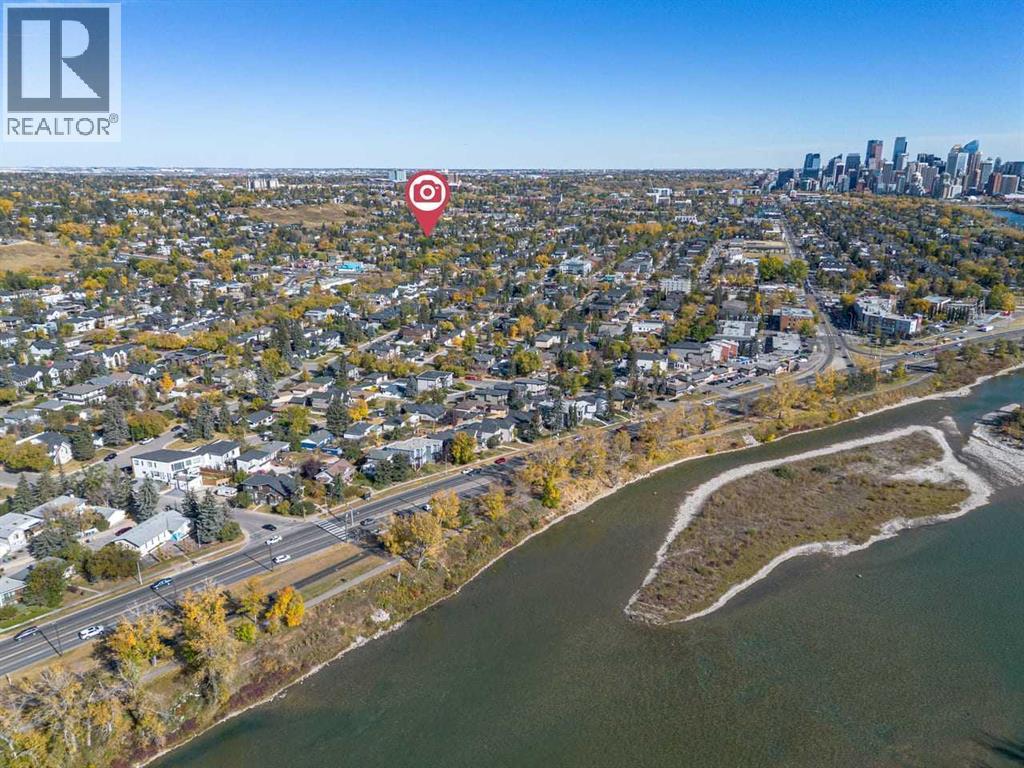 Single Family House for Sale in   Avenue NW West Hillhurst Calgary 