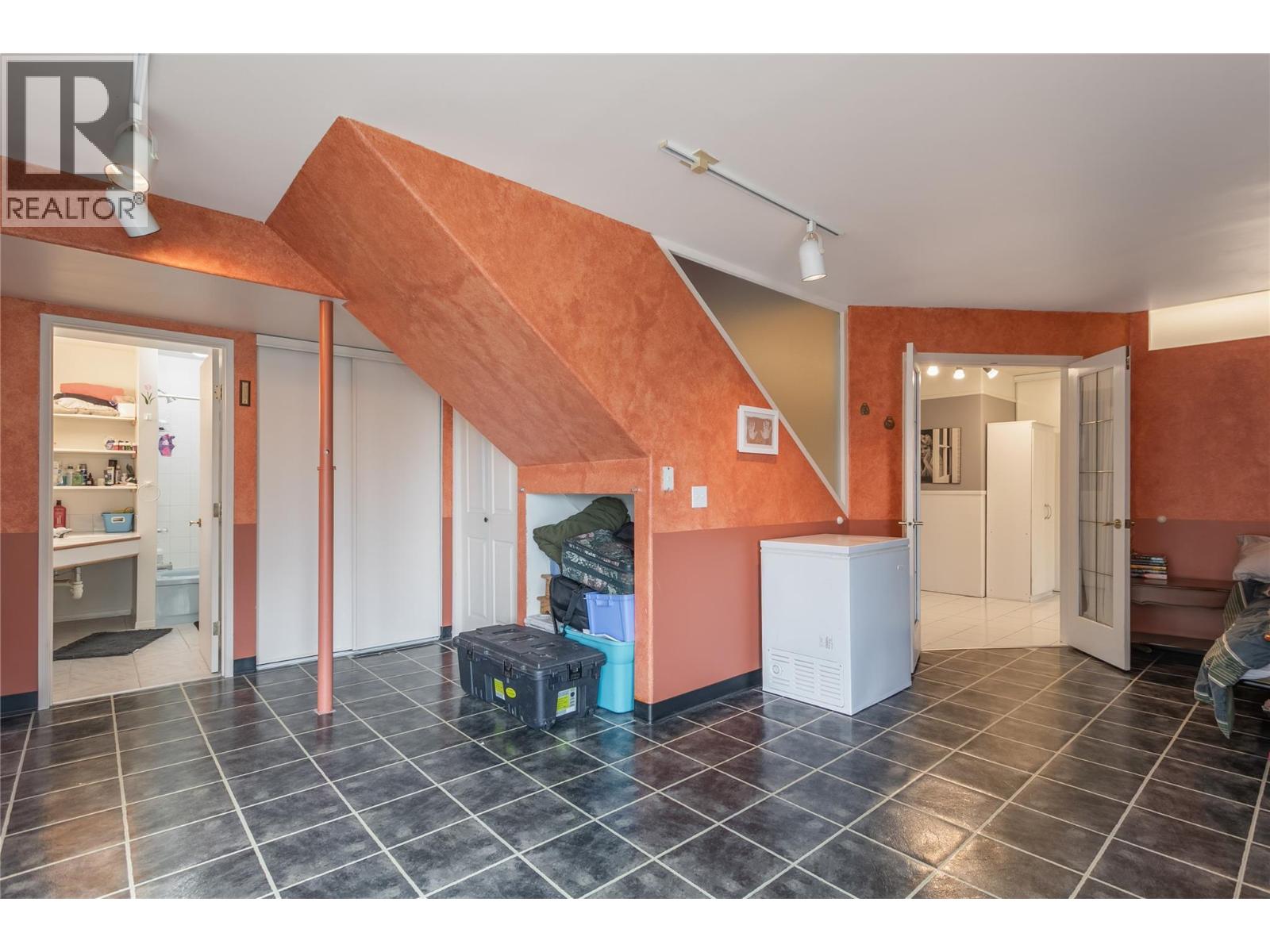  6336 Renfrew Road, Peachland