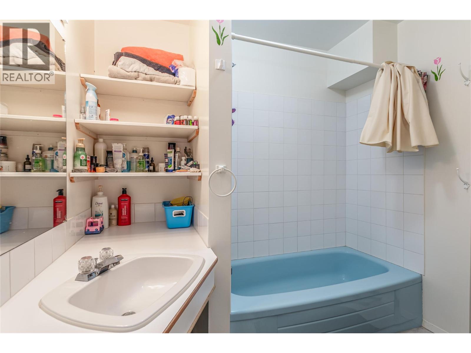  6336 Renfrew Road, Peachland