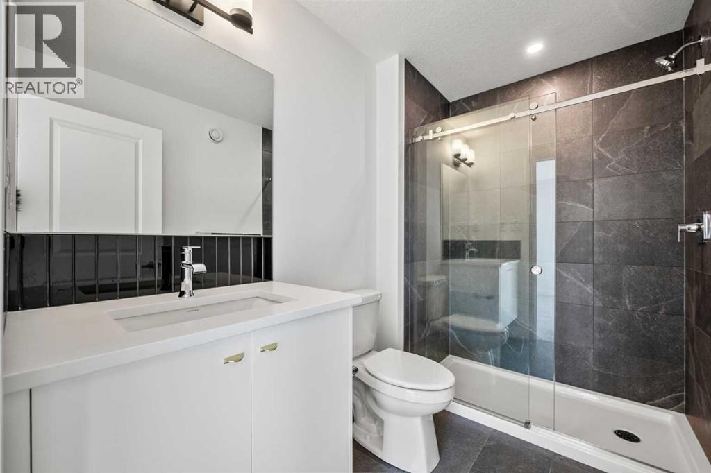 Single Family House for Sale in    Avenue SW West Springs Calgary 