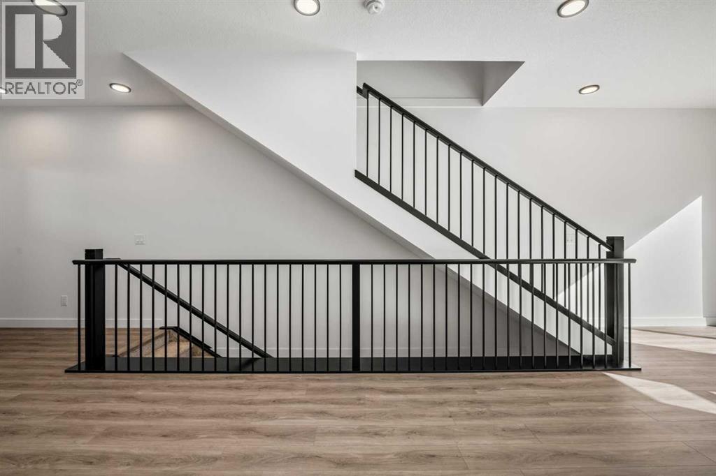 Single Family House for Sale in    Avenue SW West Springs Calgary 