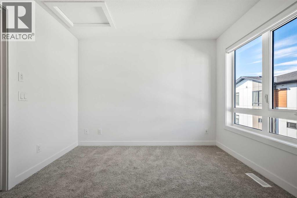 Single Family House for Sale in    Avenue SW West Springs Calgary 