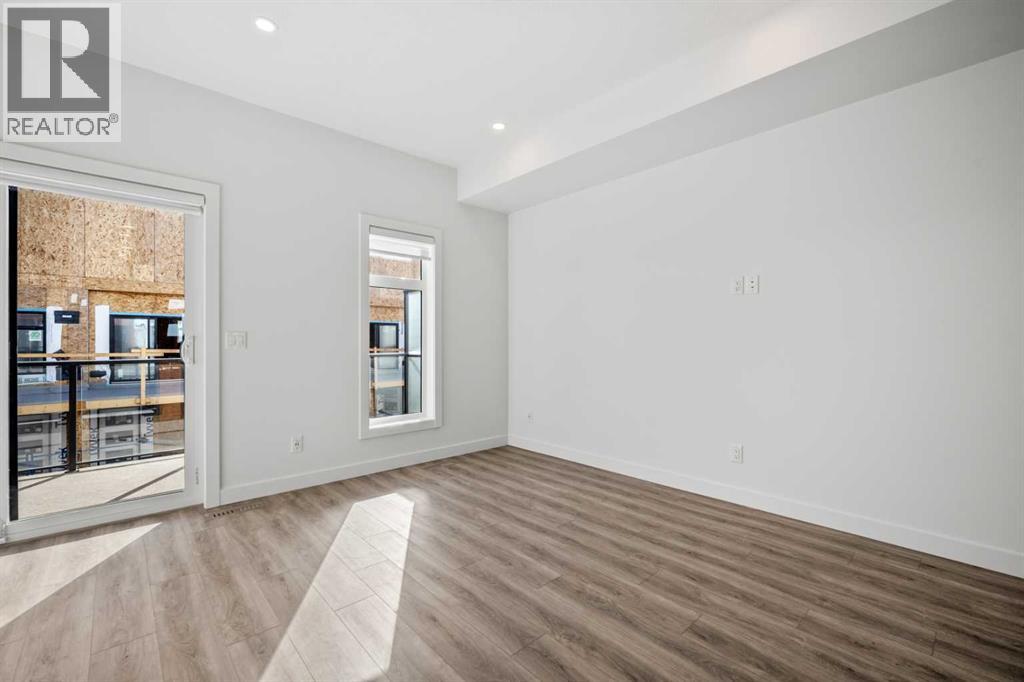 Single Family House for Sale in    Avenue SW West Springs Calgary 