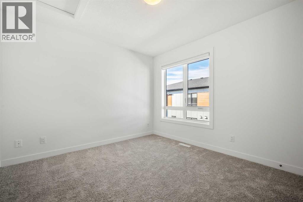 Single Family House for Sale in    Avenue SW West Springs Calgary 