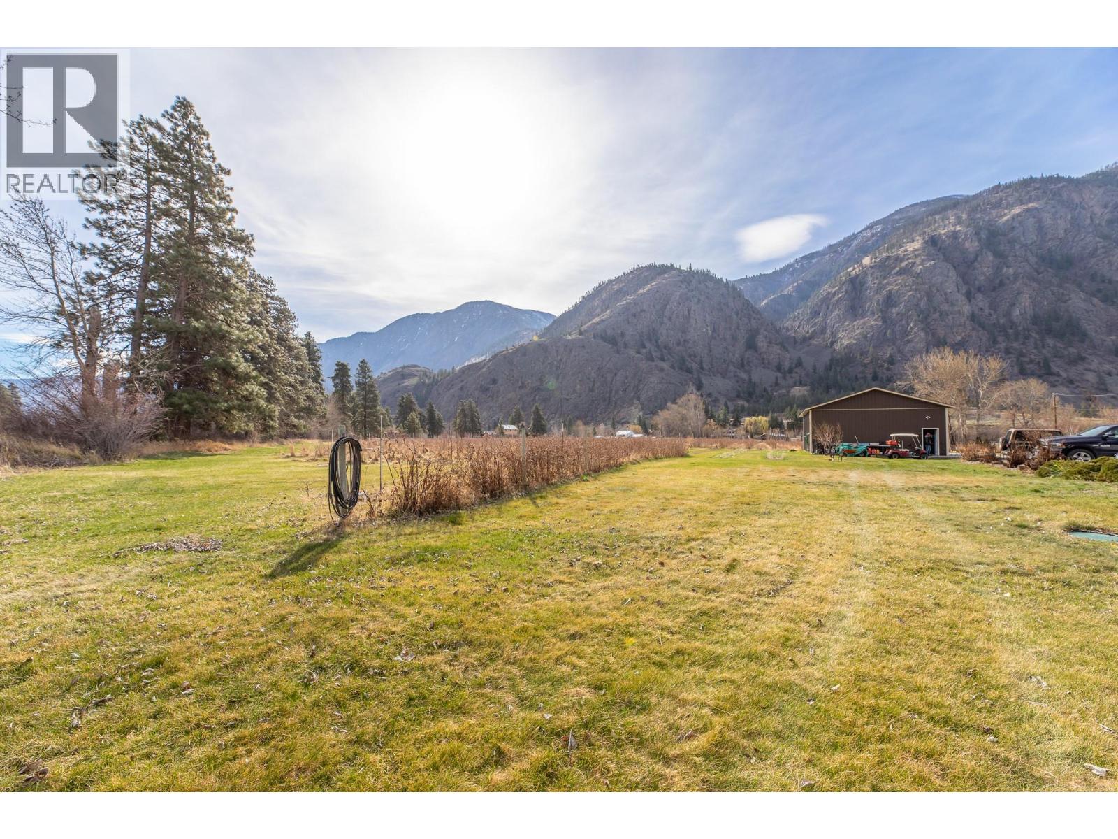 3210 / 3208 Cory Road, Keremeos