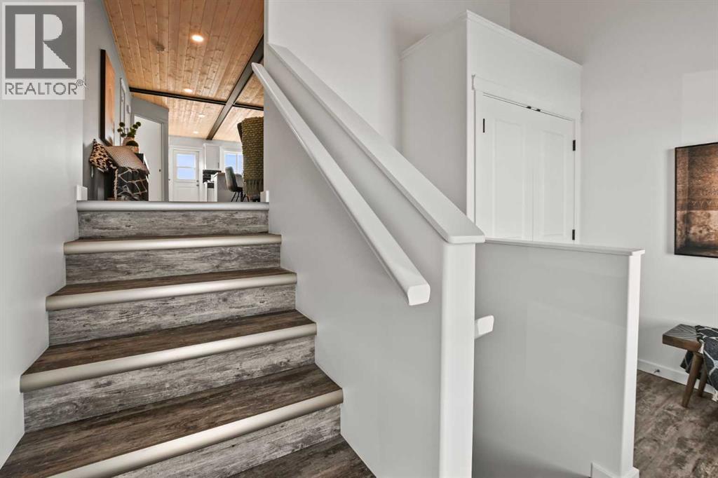 6 Metcalf Way, Lacombe