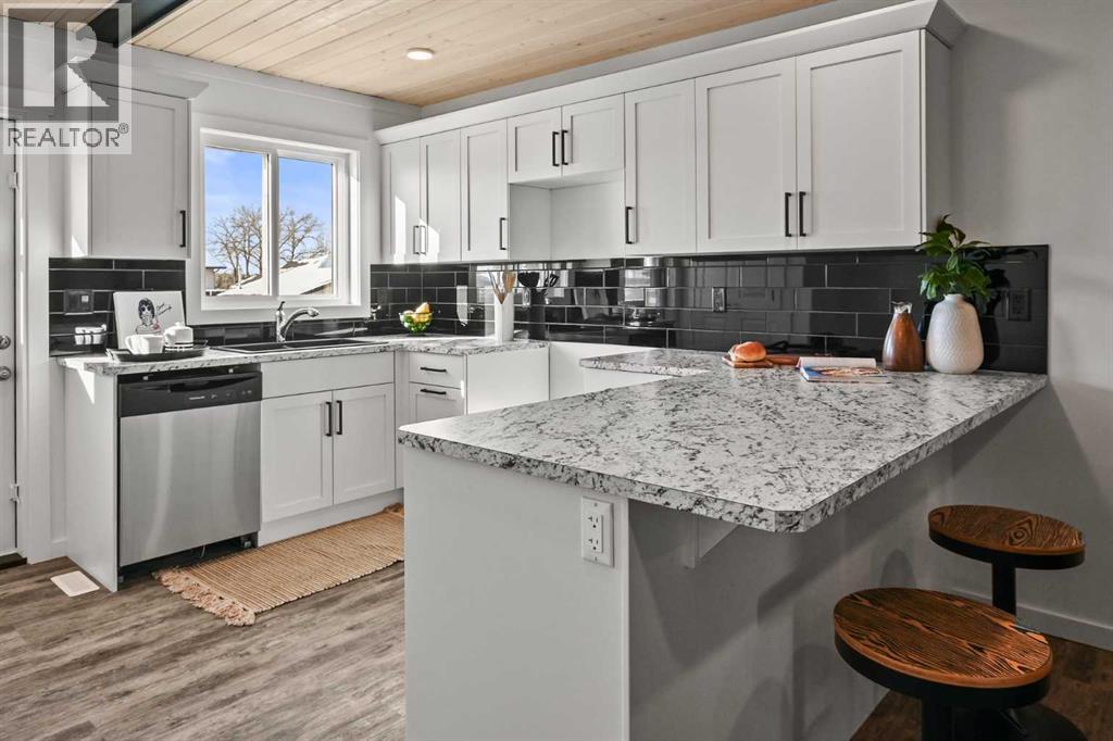 6 Metcalf Way, Lacombe