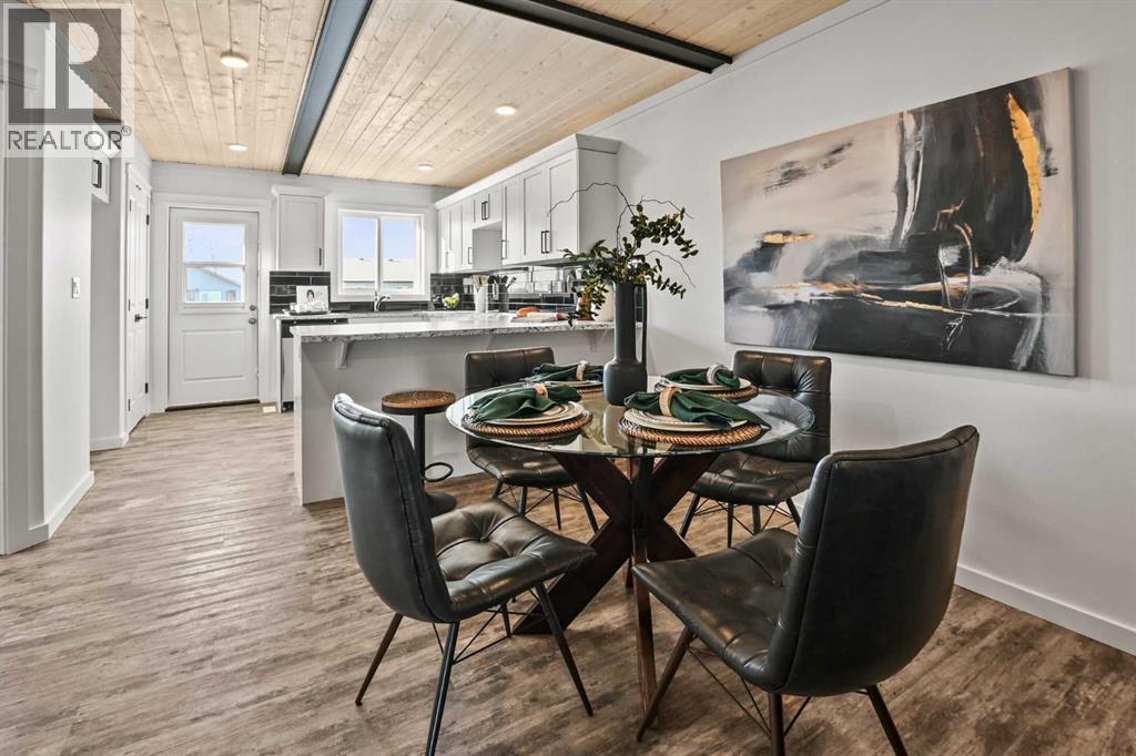 6 Metcalf Way, Lacombe