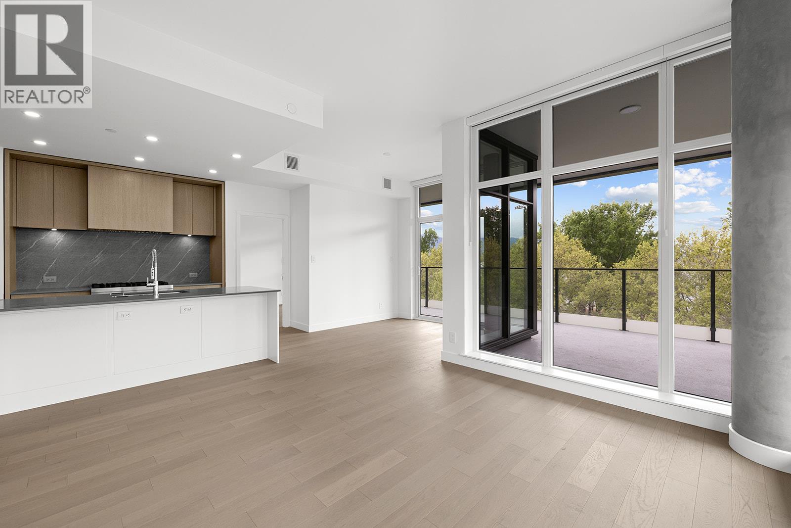 509 3409 Lakeshore Road, Kelowna