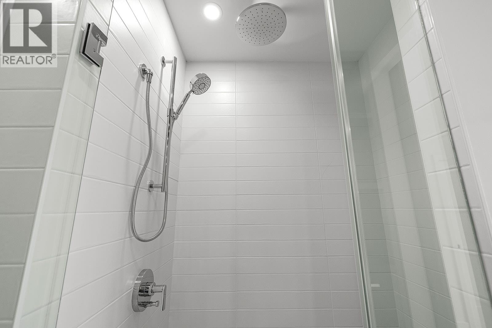 509 3409 Lakeshore Road, Kelowna