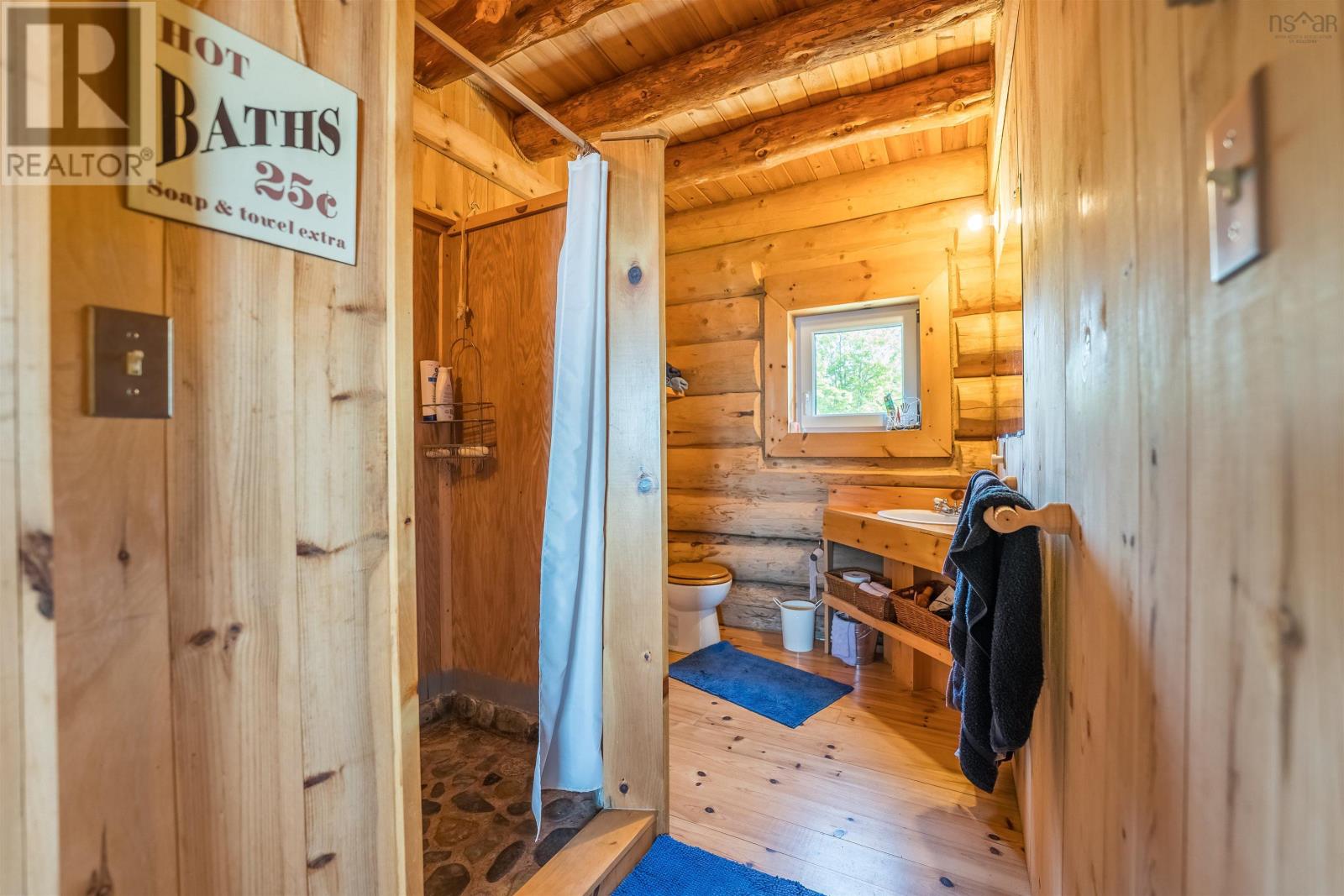 Property 17 of 45 of 2576 East Sable Road