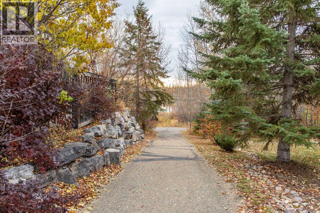 20 Cranna Cove, Lacombe