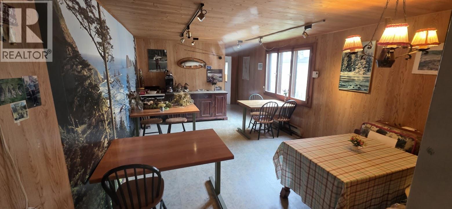 4 NEWCOMBE AVENUE - 4