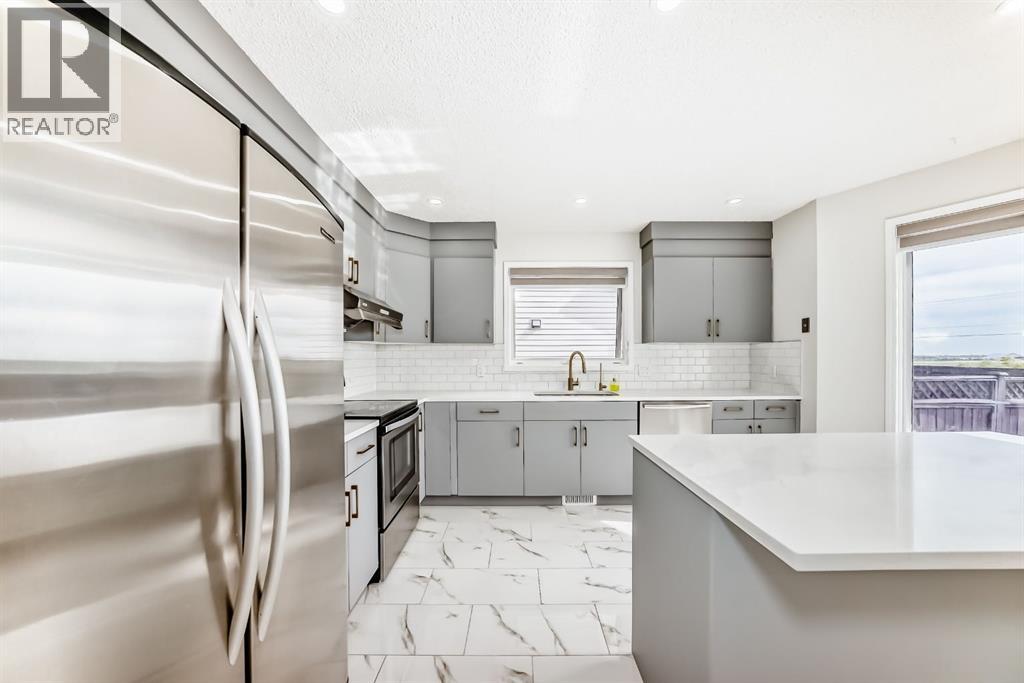 Single Family House for Sale in  Del Ray Road Monterey Park Calgary 