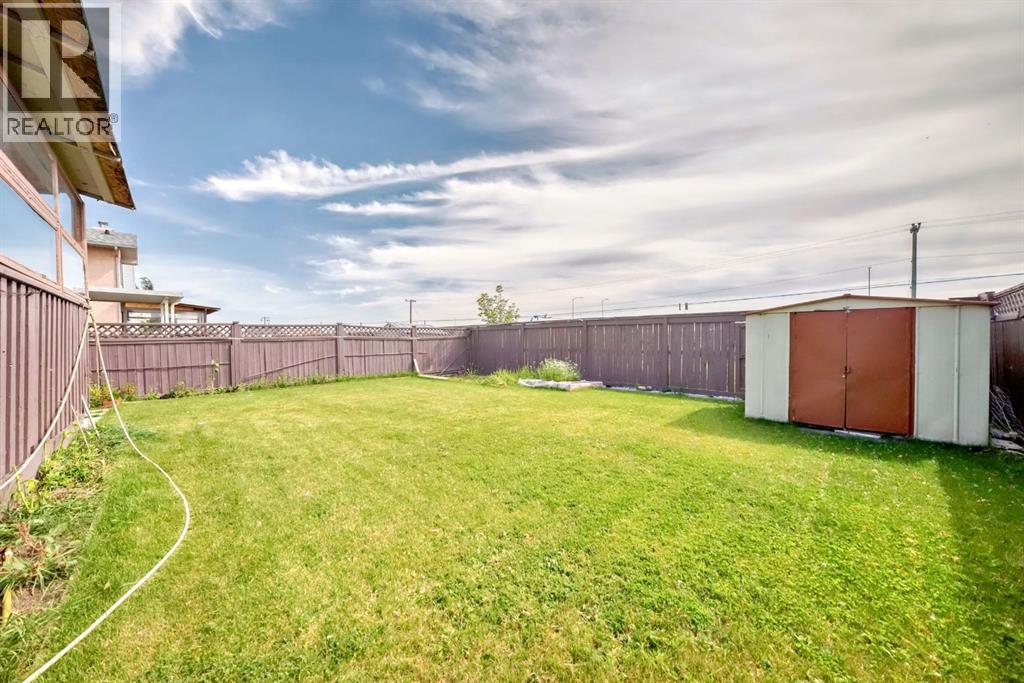 Single Family House for Sale in  Del Ray Road Monterey Park Calgary 