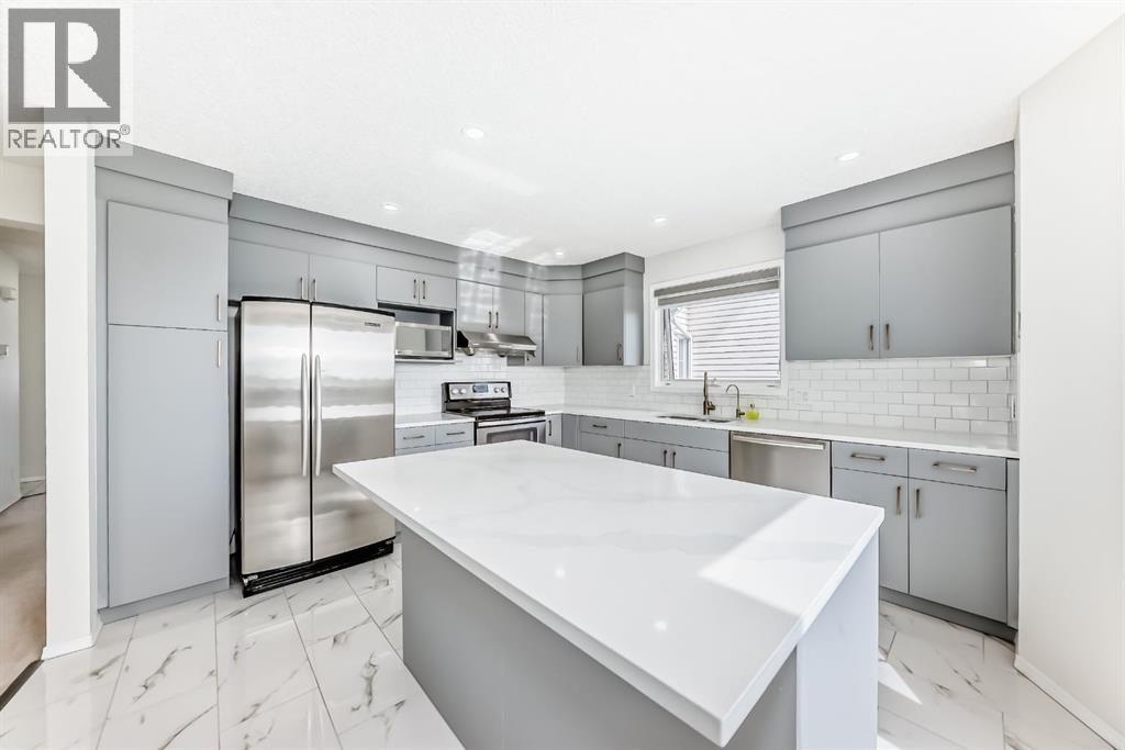 Single Family House for Sale in  Del Ray Road Monterey Park Calgary 