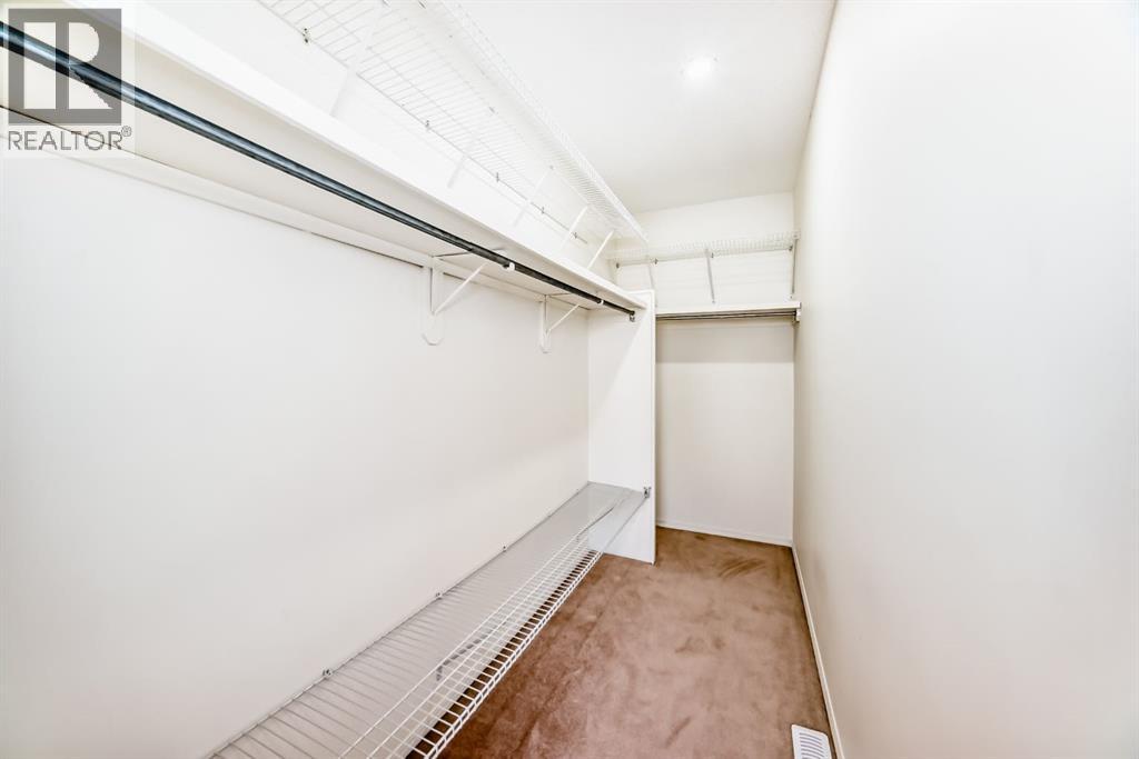 Single Family House for Sale in  Del Ray Road Monterey Park Calgary 