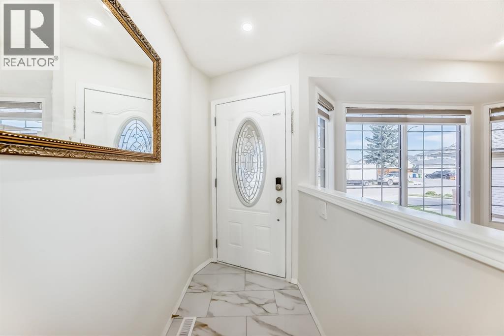 Single Family House for Sale in  Del Ray Road Monterey Park Calgary 