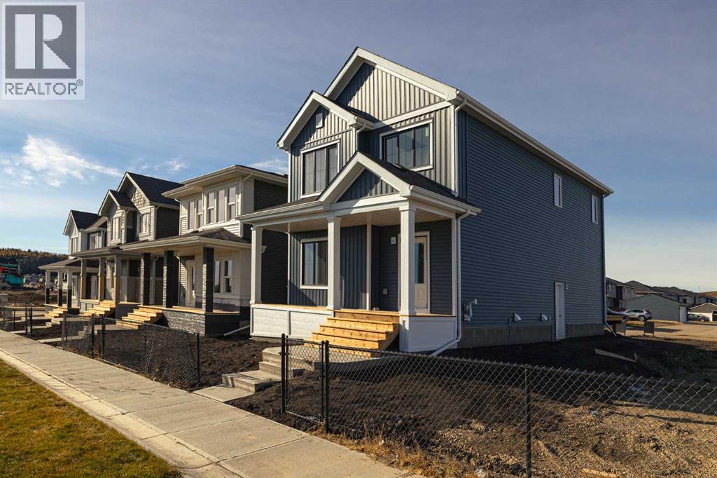 19 Creekstone Walk SW, Calgary, Alberta