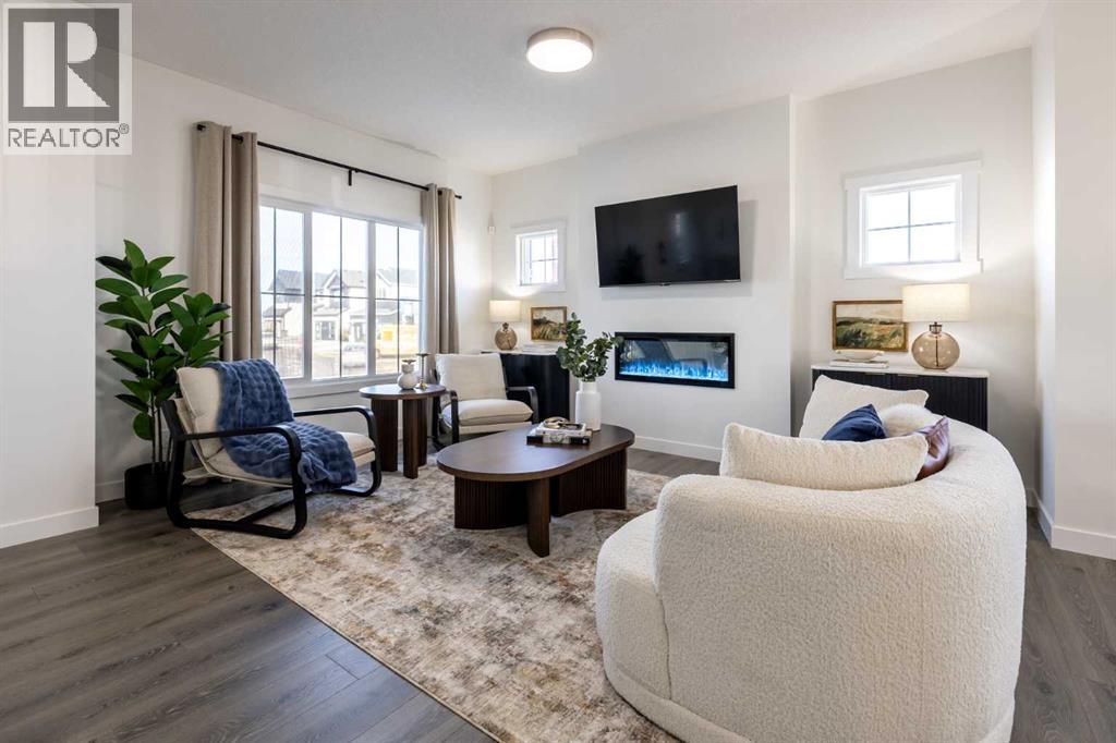 Single Family House for Sale in  Creekstone Walk SW Pine Creek Calgary 