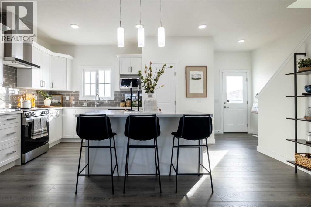 Single Family House for Sale in  Creekstone Walk SW Pine Creek Calgary 