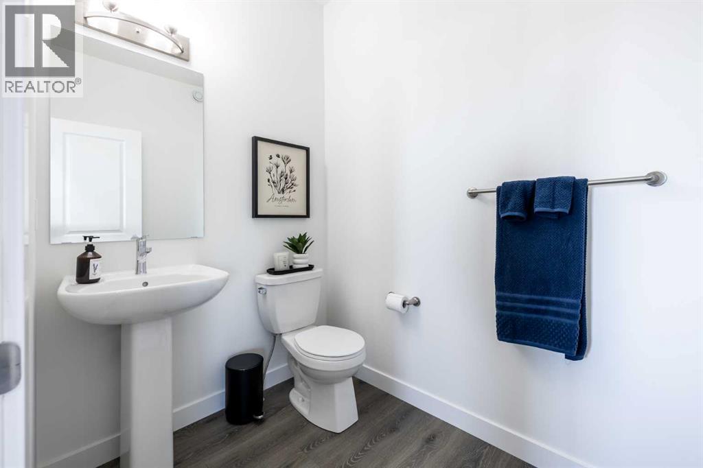 Single Family House for Sale in  Creekstone Walk SW Pine Creek Calgary 