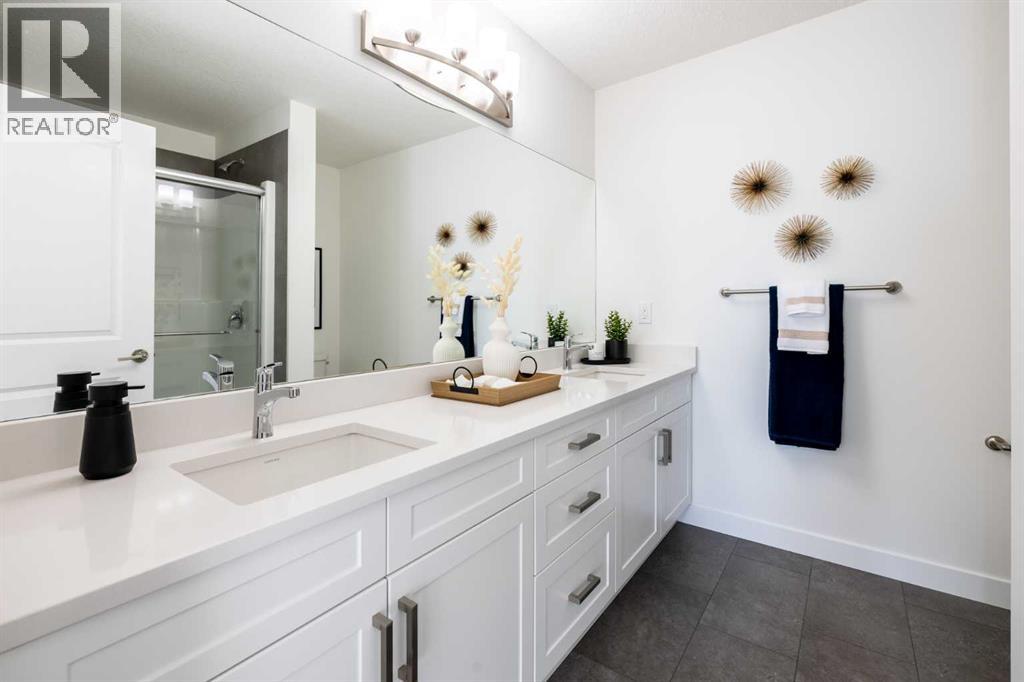 Single Family House for Sale in  Creekstone Walk SW Pine Creek Calgary 