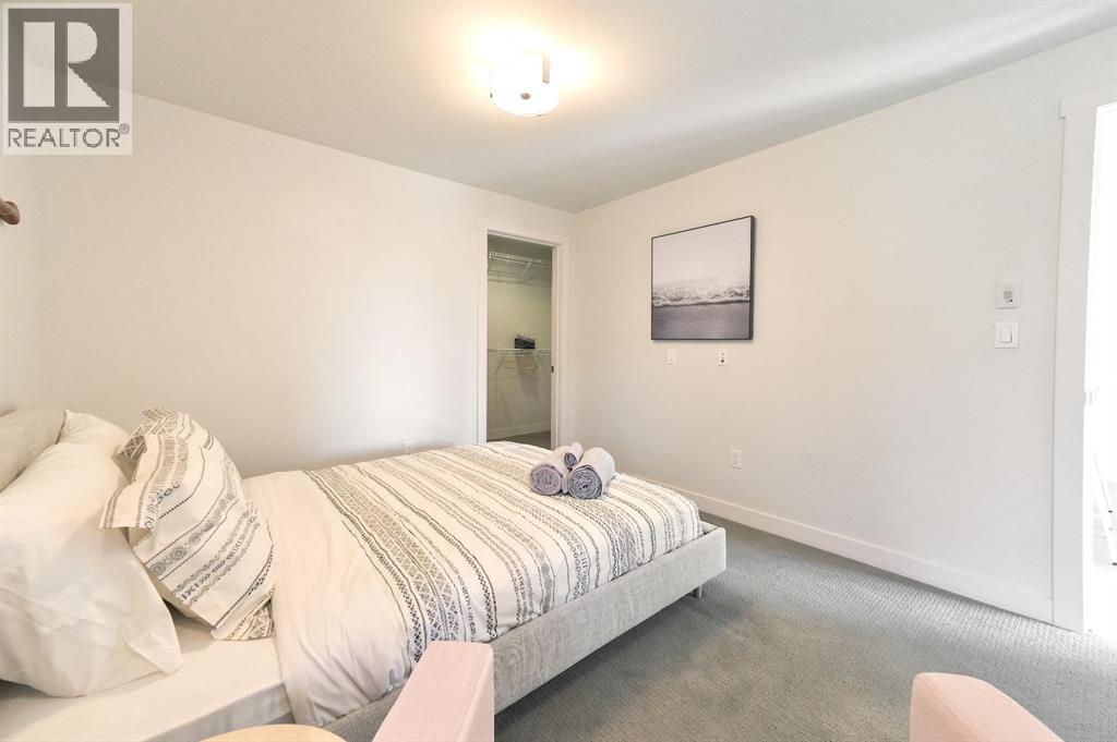 Single Family House for Sale in    Avenue SW Beltline Calgary 