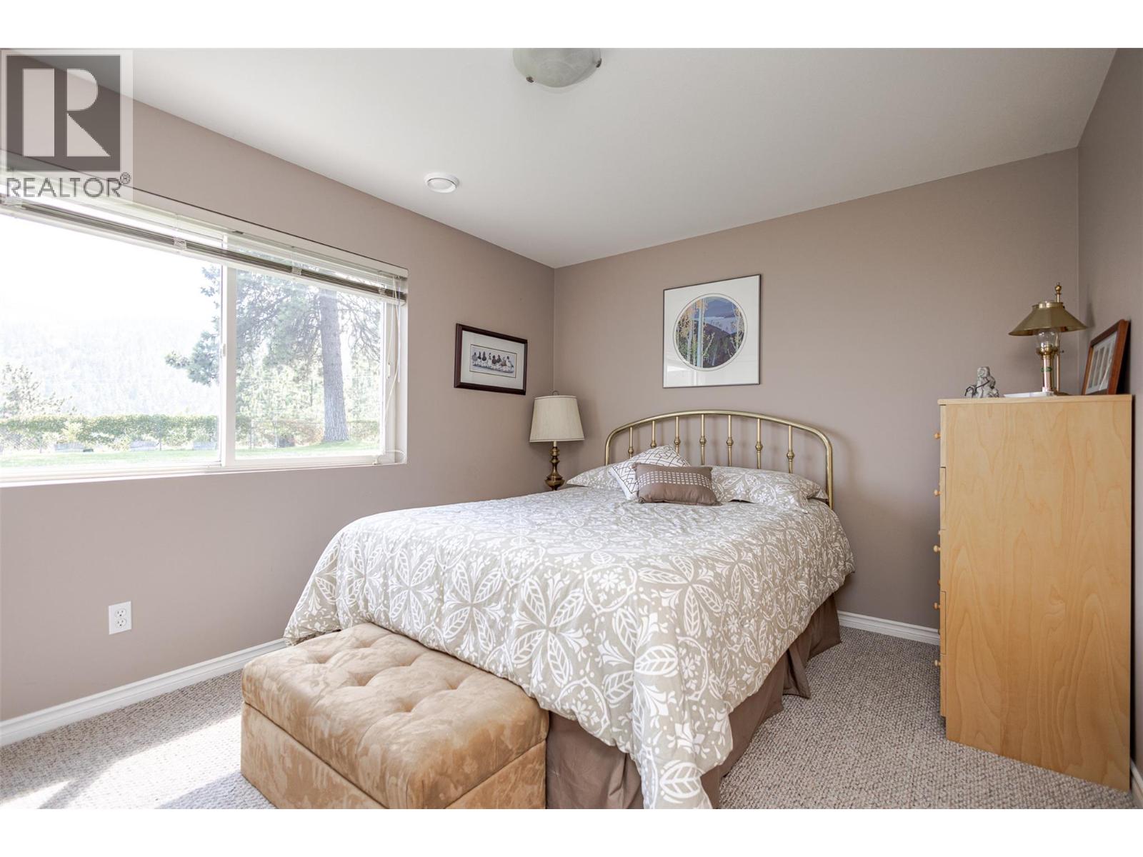  5291 Bradbury Street, Peachland