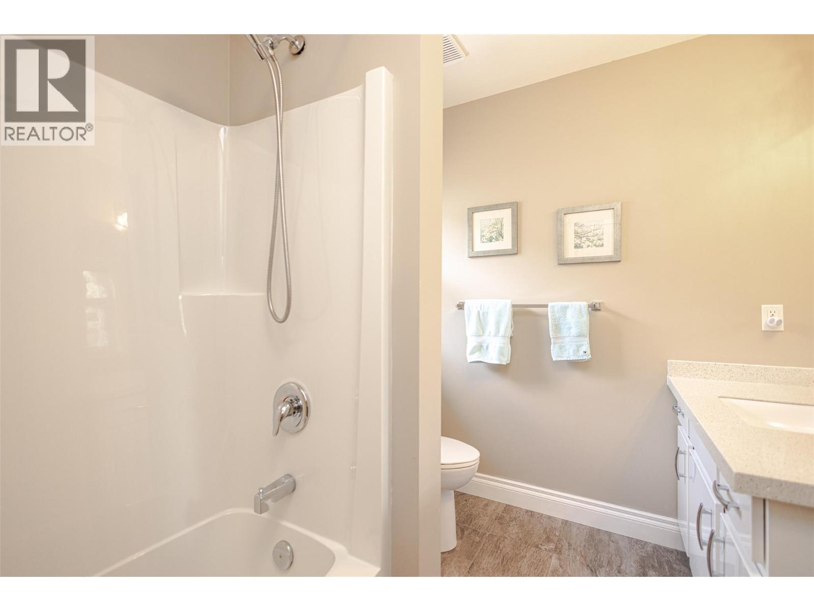  5291 Bradbury Street, Peachland