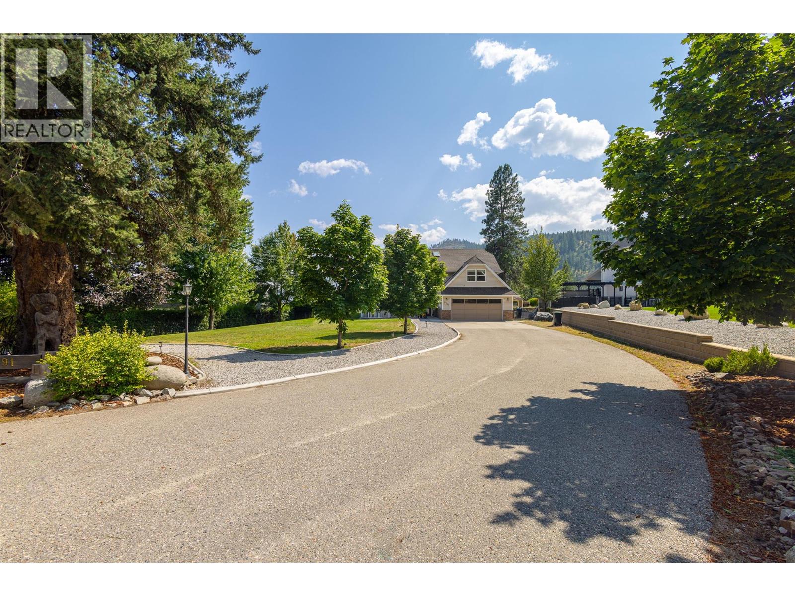  5291 Bradbury Street, Peachland