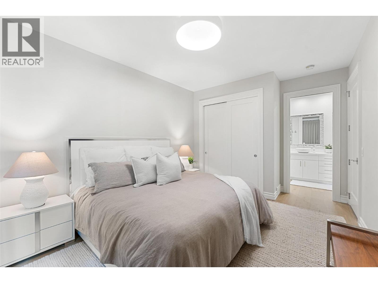 9 2368 Abbott Street, Kelowna