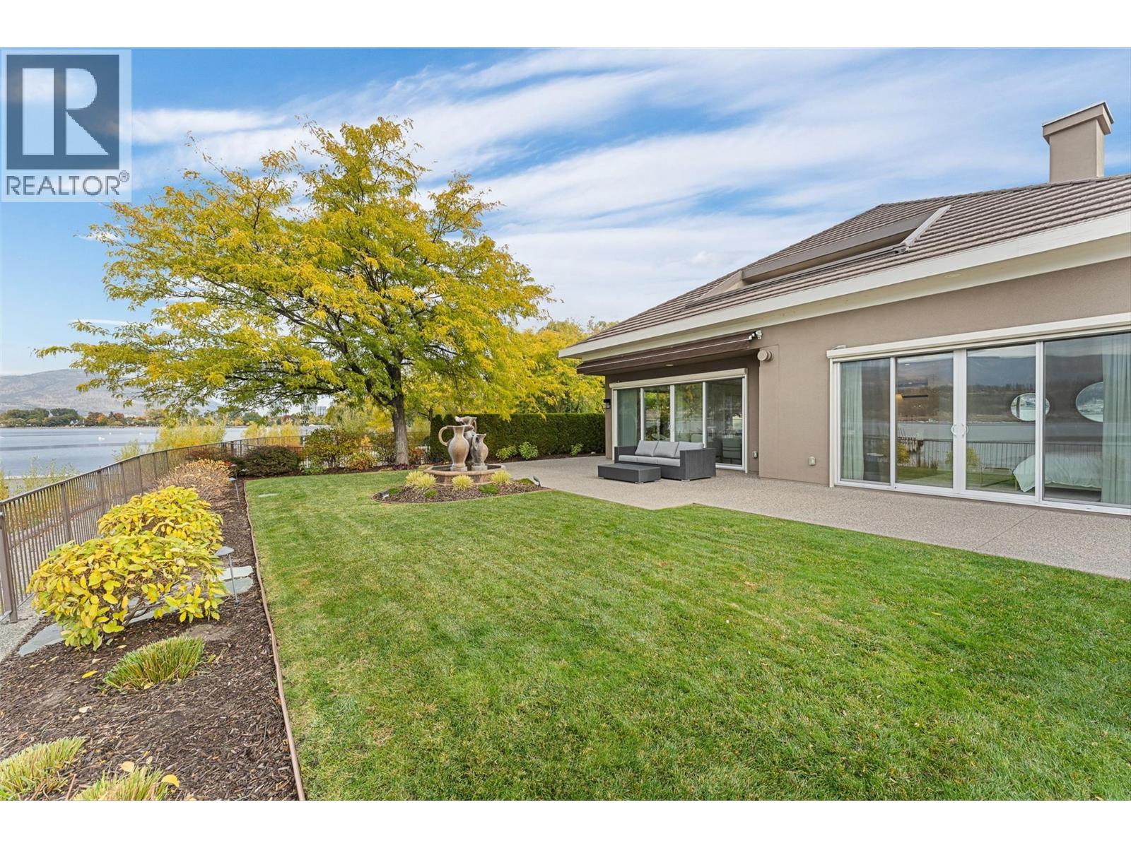 9 2368 Abbott Street, Kelowna
