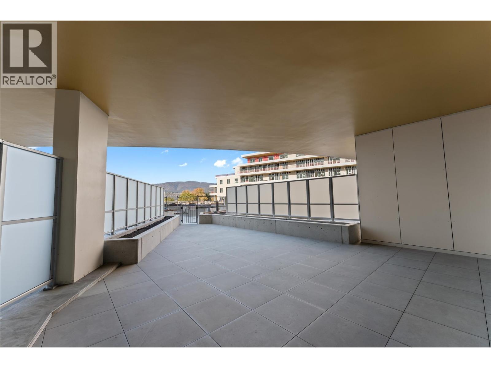 414 3340 Lakeshore Drive, Kelowna