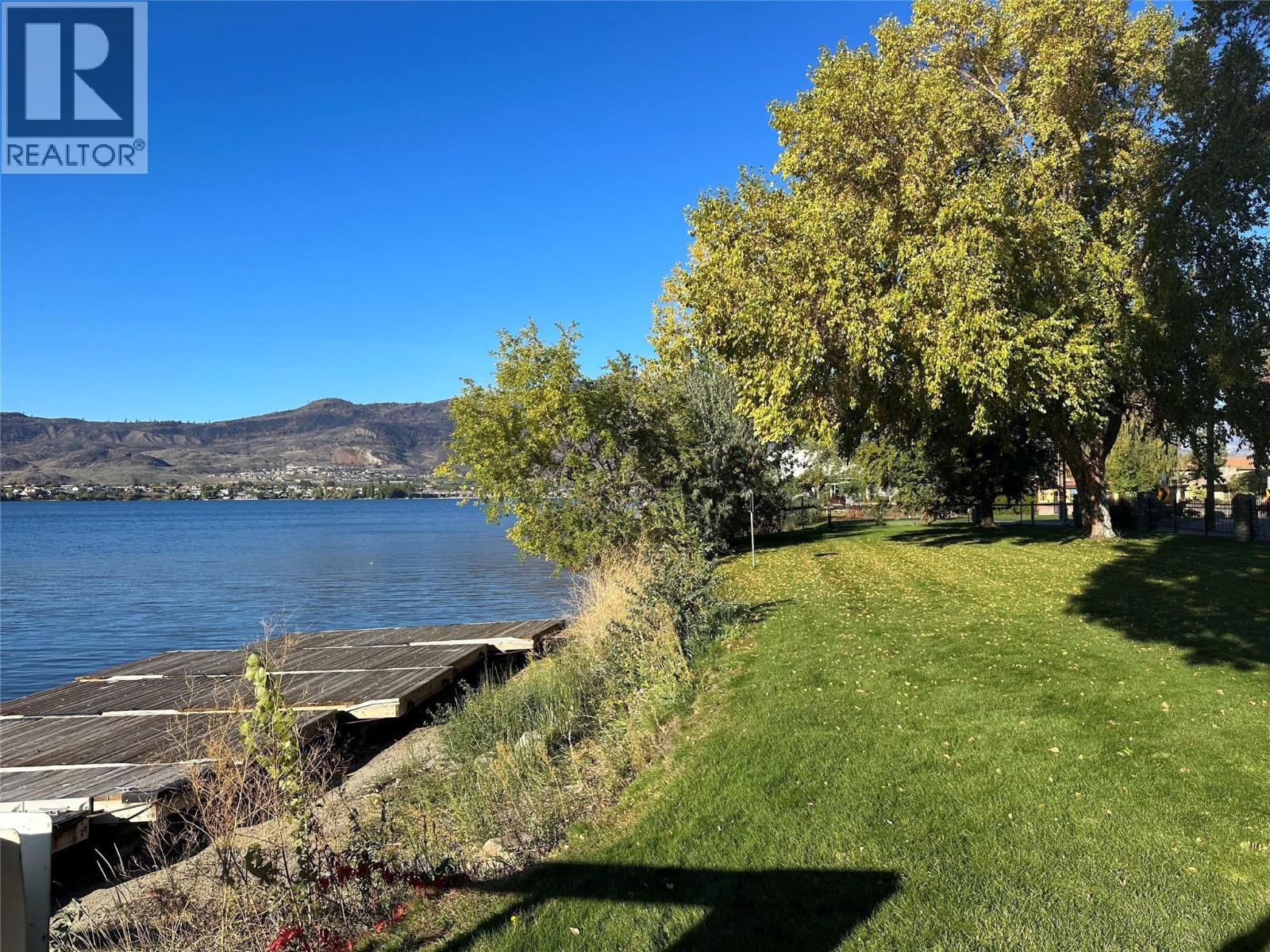 5401 Lakeshore Drive Unit# 205, Osoyoos