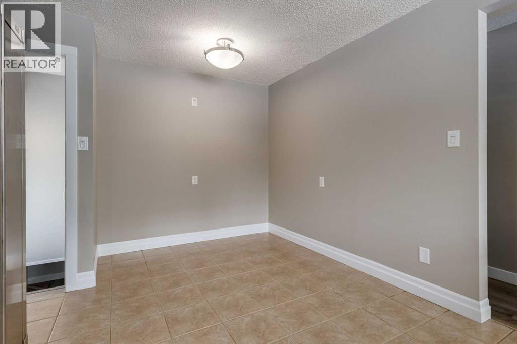 Single Family House Bungalow for Sale in  Cantrell Drive SW Canyon Meadows Calgary 