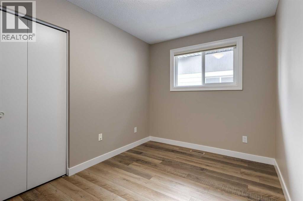 Single Family House Bungalow for Sale in  Cantrell Drive SW Canyon Meadows Calgary 