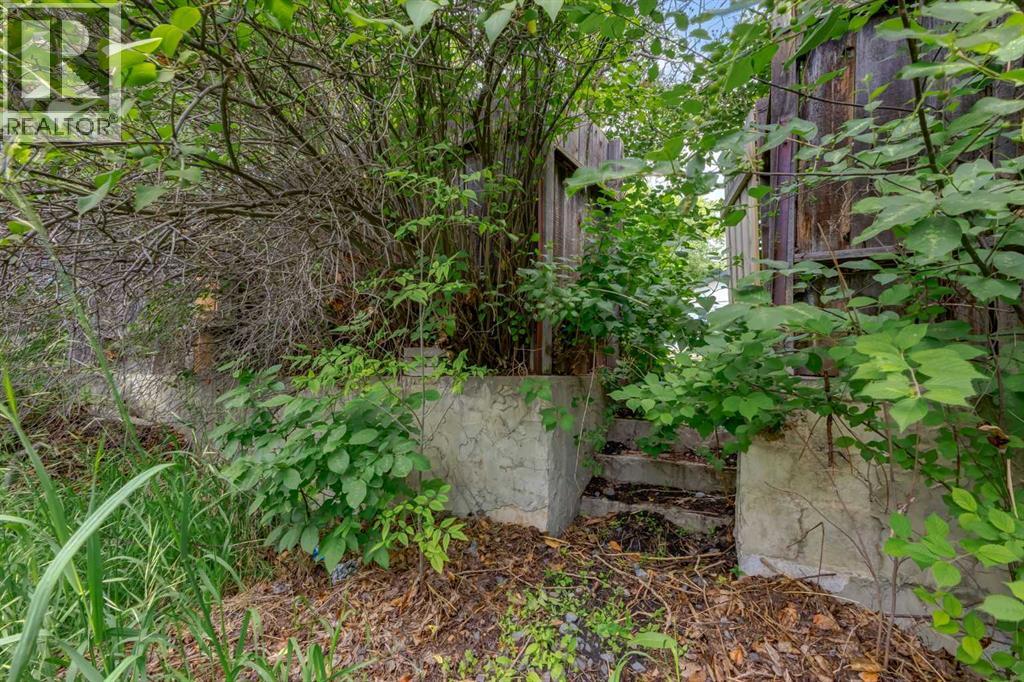 Single Family House Bungalow for Sale in  Cantrell Drive SW Canyon Meadows Calgary 