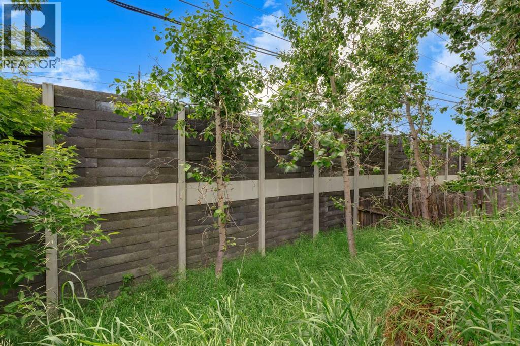 Single Family House Bungalow for Sale in  Cantrell Drive SW Canyon Meadows Calgary 