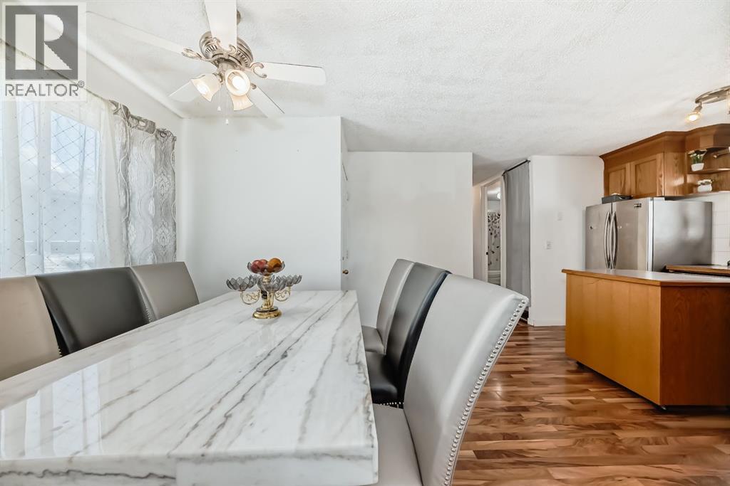 Single Family House Bi-level for Sale in   Avenue NE Abbeydale Calgary 