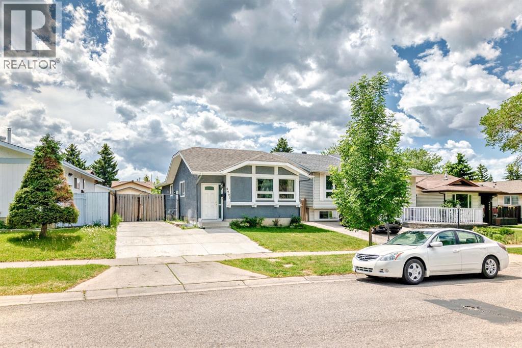 6907 4 Avenue NE, Calgary, Alberta
