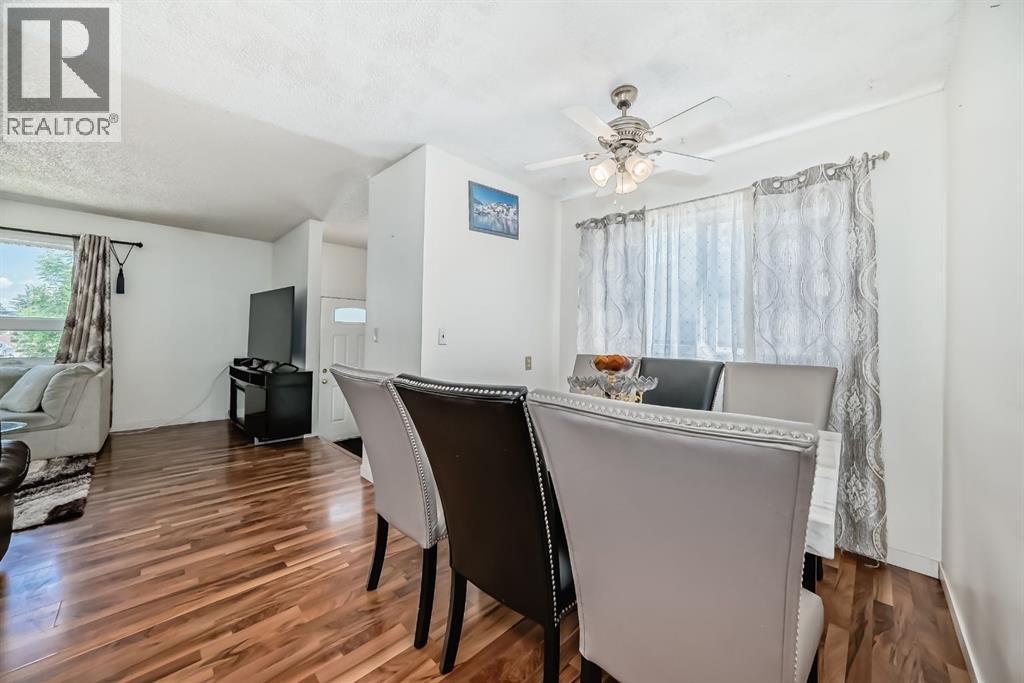 Single Family House Bi-level for Sale in   Avenue NE Abbeydale Calgary 