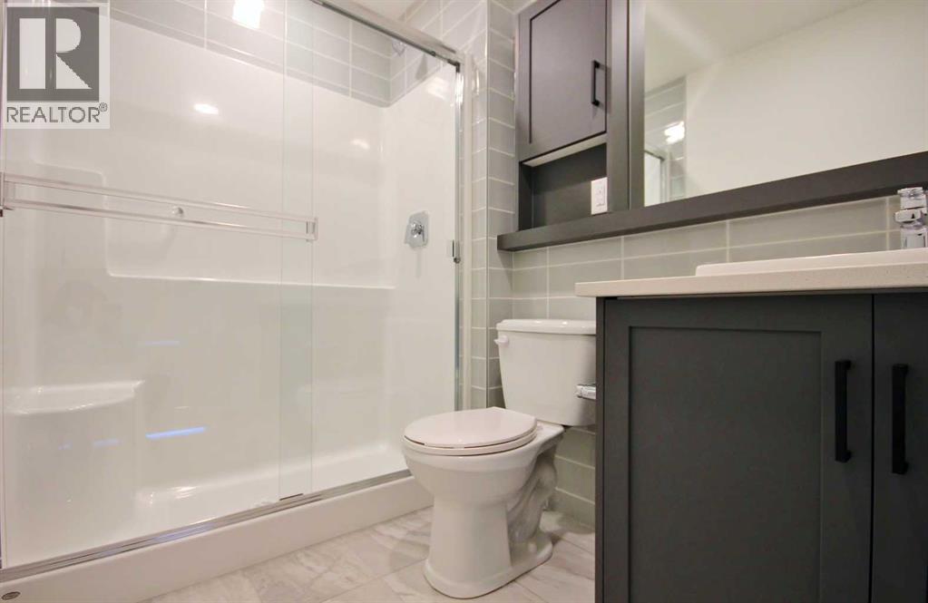 Single Family House for Sale in   University Avenue NW University District Calgary 