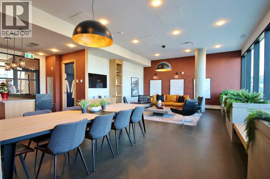 Single Family House for Sale in   University Avenue NW University District Calgary 