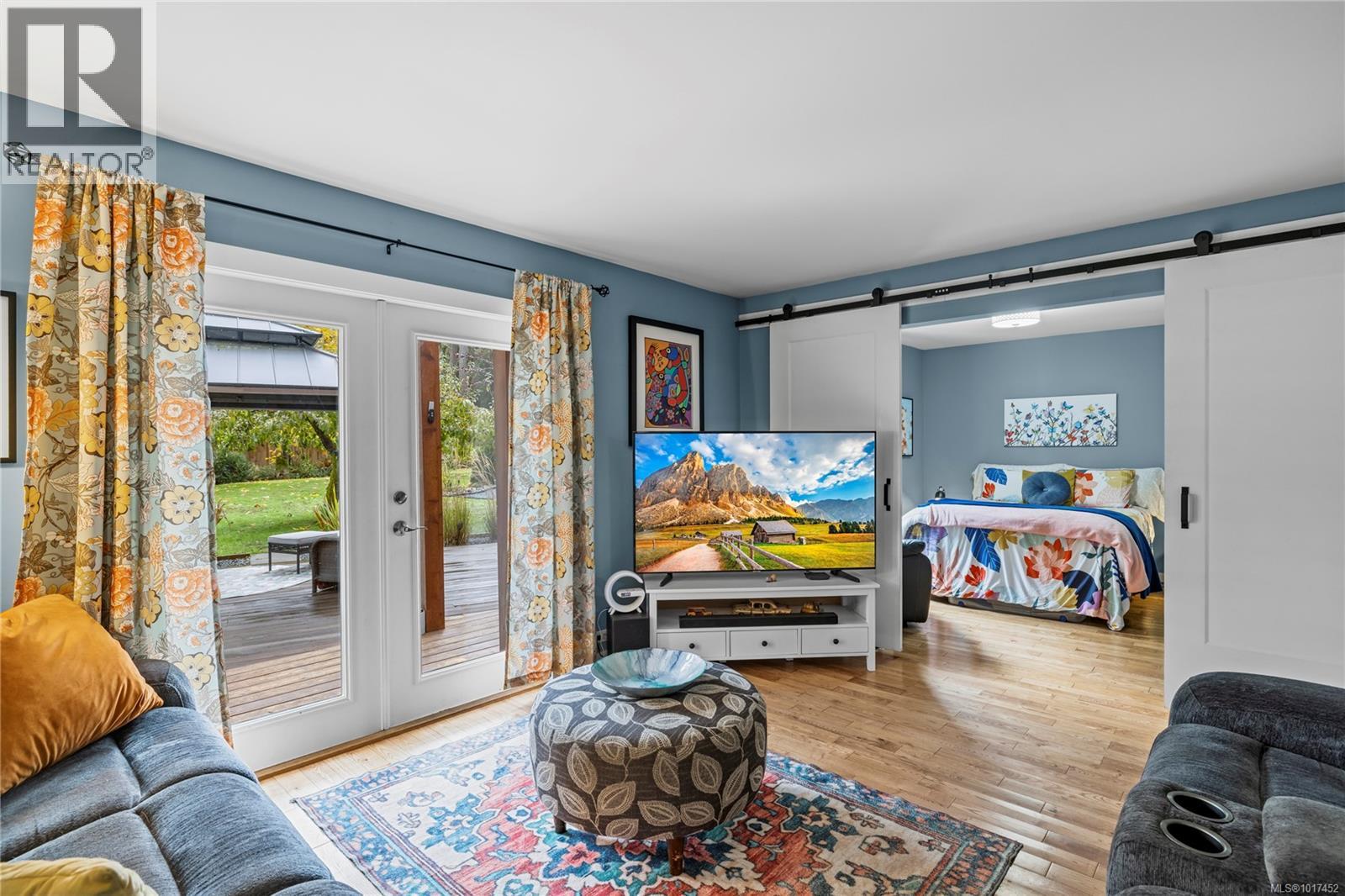 2920 Marshall Rd, Qualicum Beach