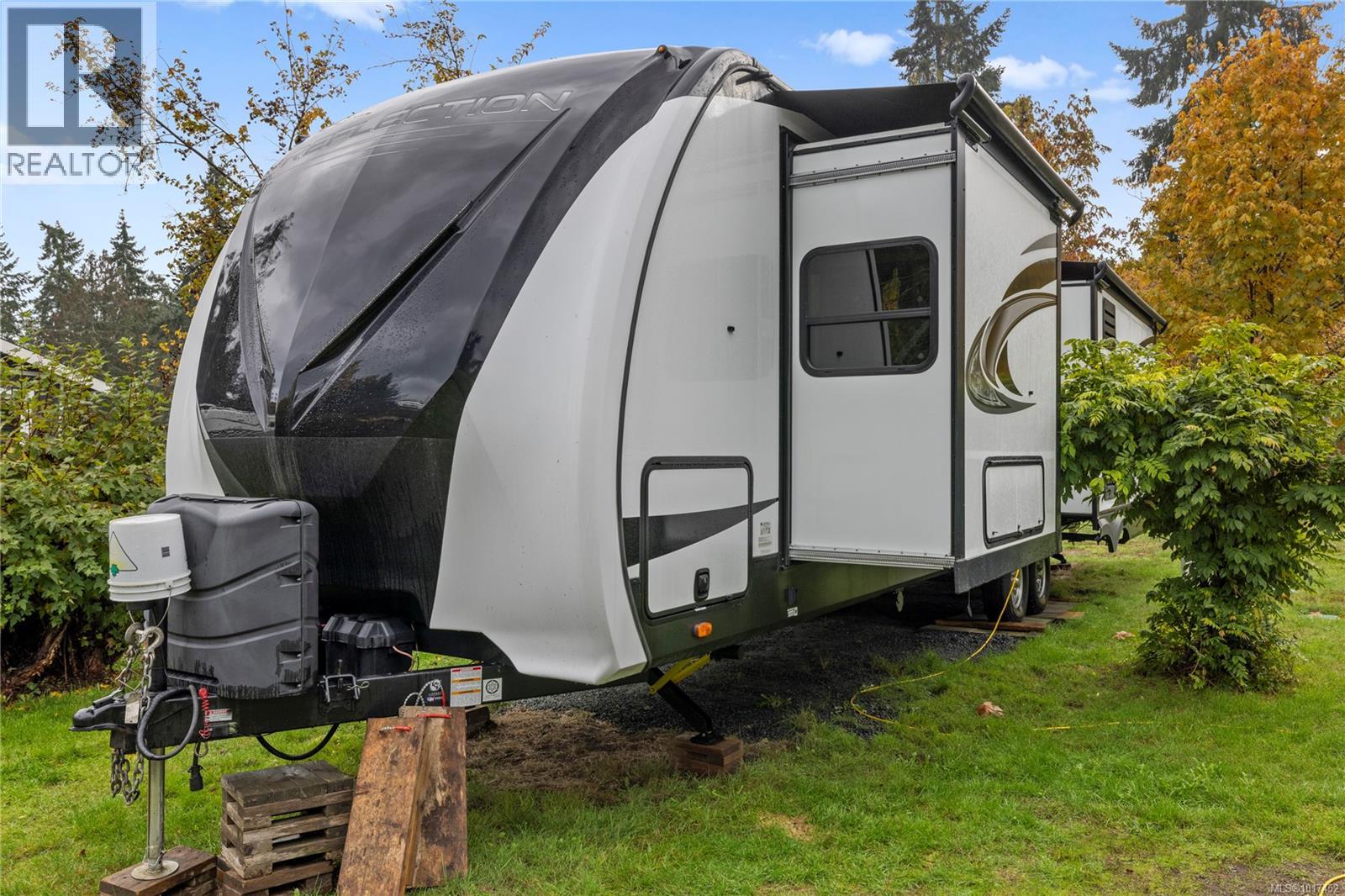 2920 Marshall Rd, Qualicum Beach