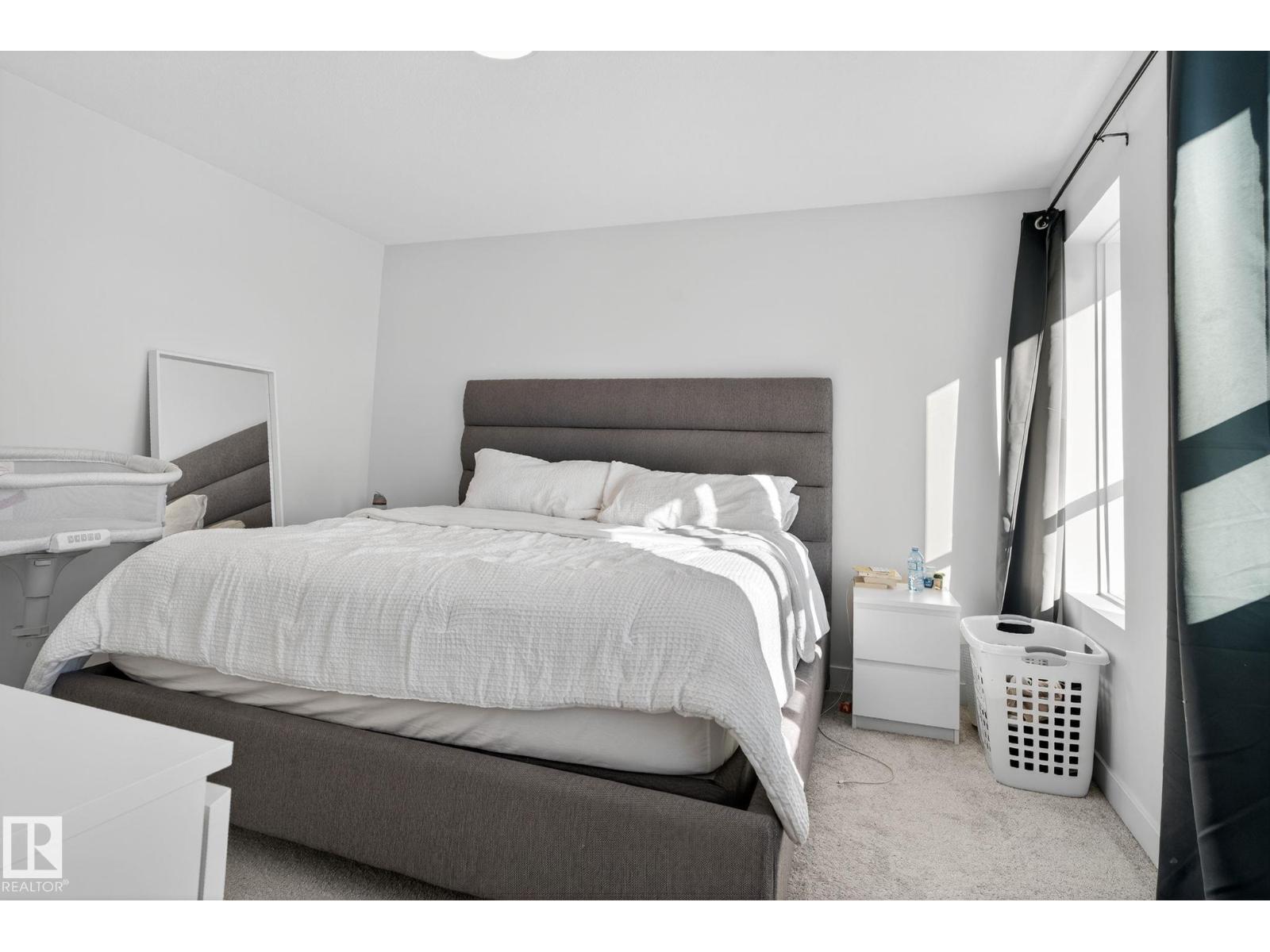 382 CRYSTALLINA NERA DR NW, Edmonton