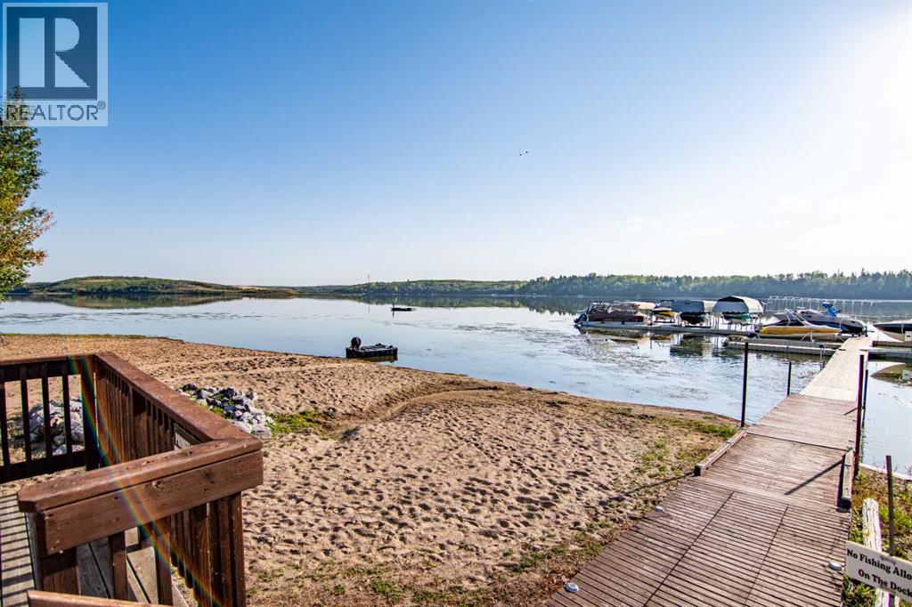 25054 South Pine Lake Road, Rural Red Deer County